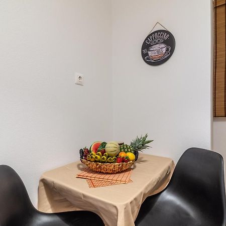 Modern Renovated Apt Next To The Beachfront Heraklion  Екстер'єр фото
