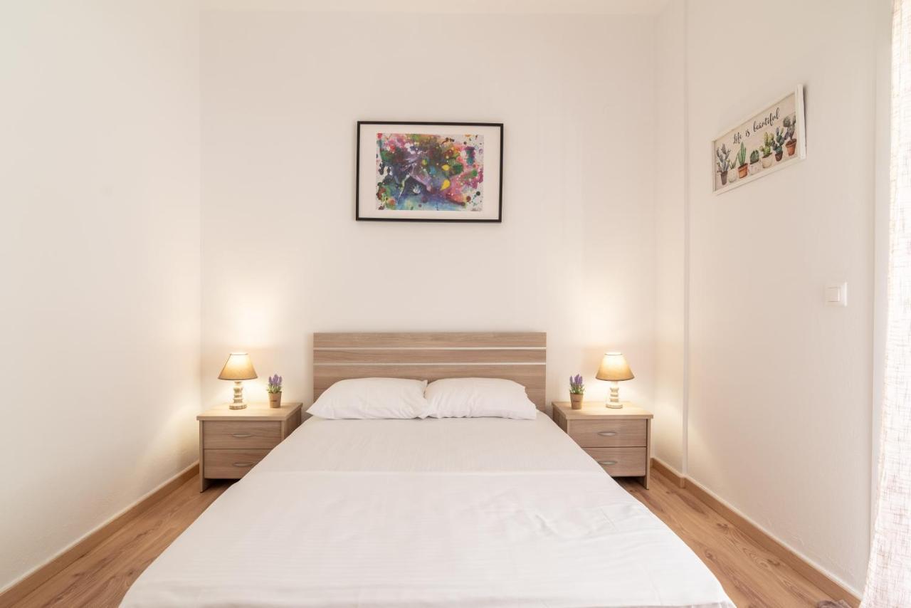 Modern Renovated Apt Next To The Beachfront Heraklion  Екстер'єр фото